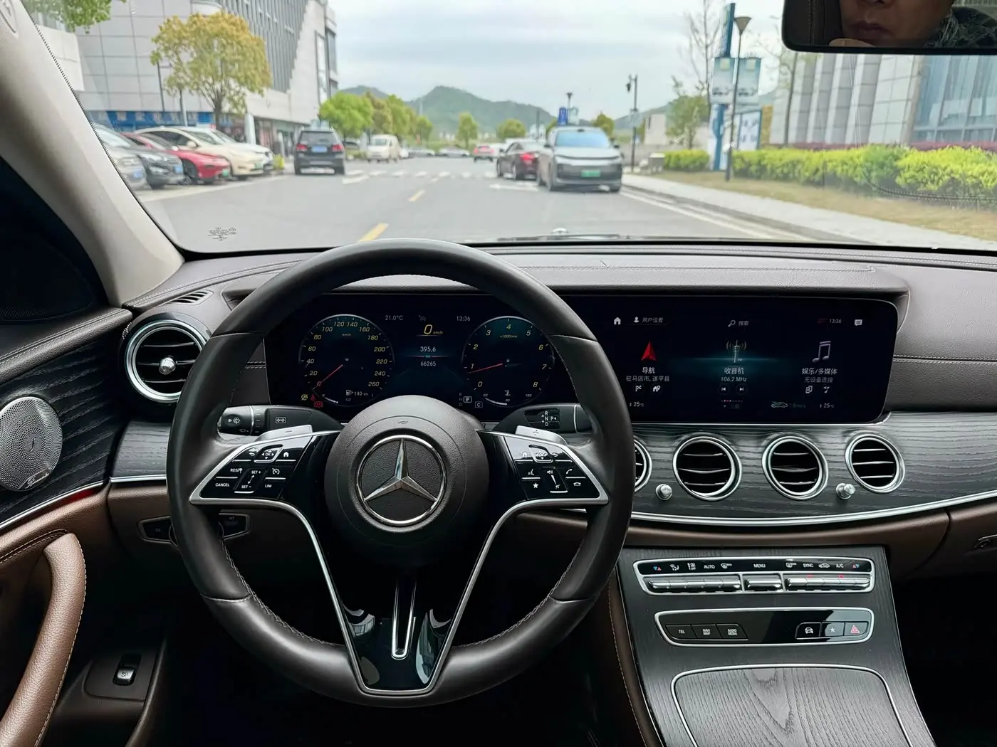 Mercedes-Benz E-Class 2022 — Şəkil 7/16