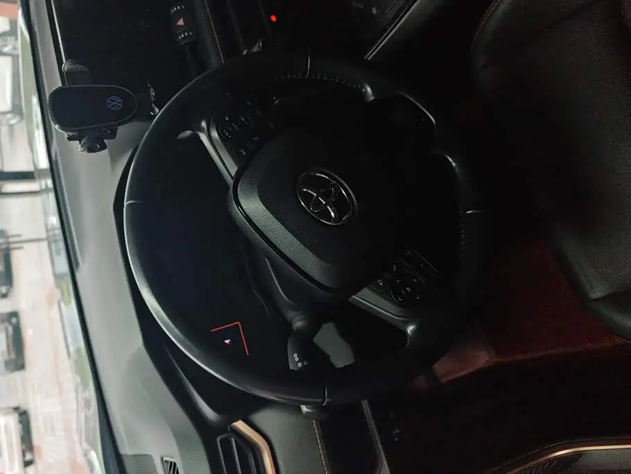 Toyota Wildlander 2024 — Şəkil 15/16