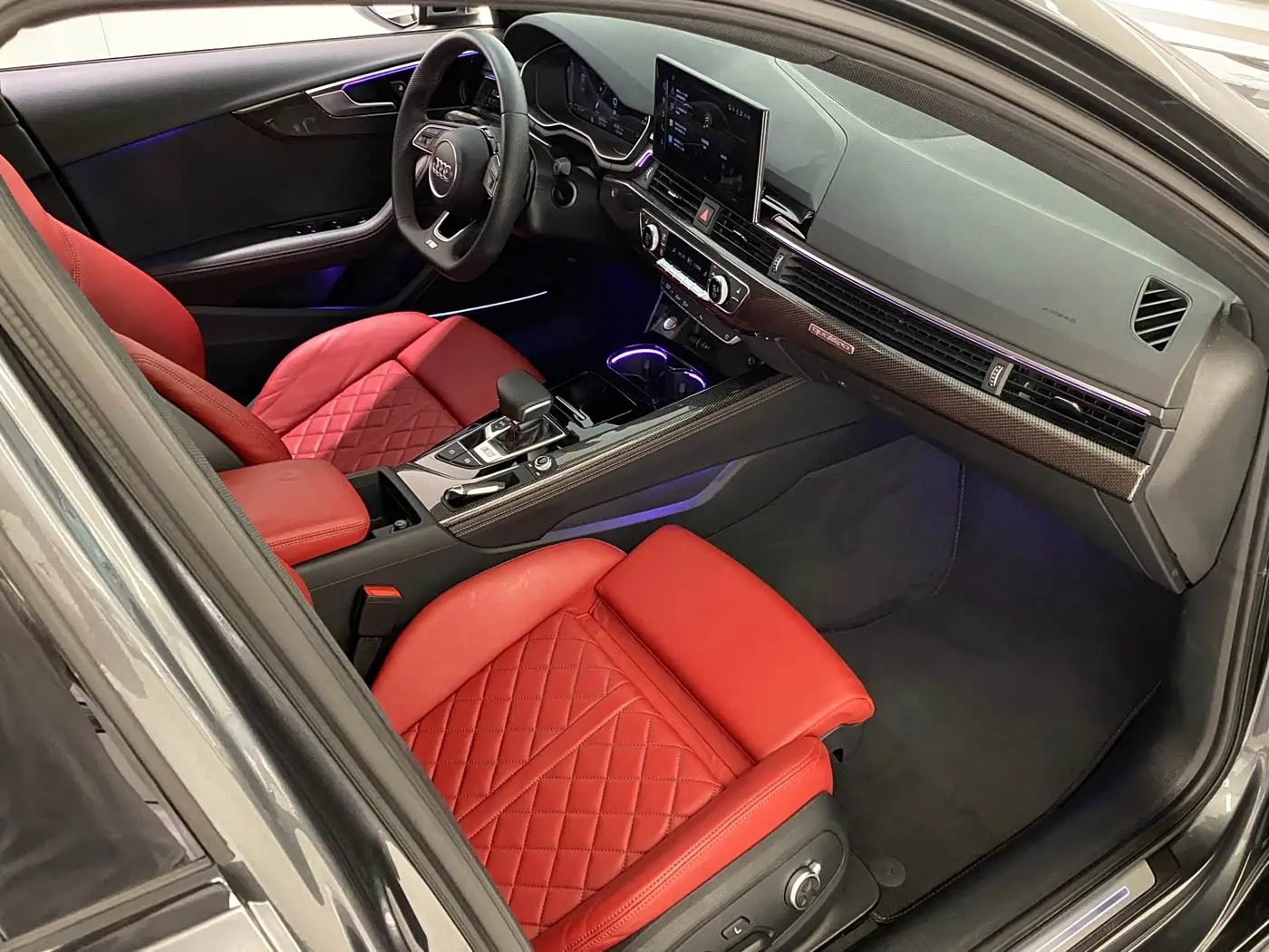 Audi S4 2022 — Photo 13/19