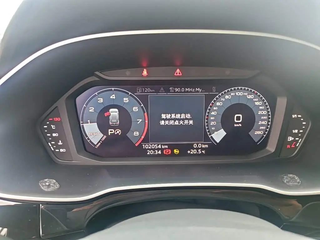 Audi Q3 2021 — ფოტო 12/20