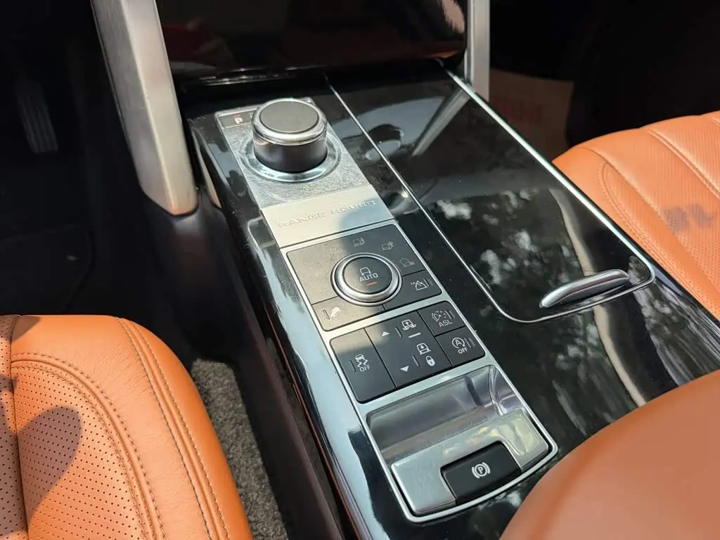 Land Rover Range Rover 2014 — Şəkil 9/14