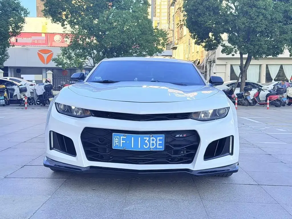 Chevrolet Camaro 2019 — Photo 2/9
