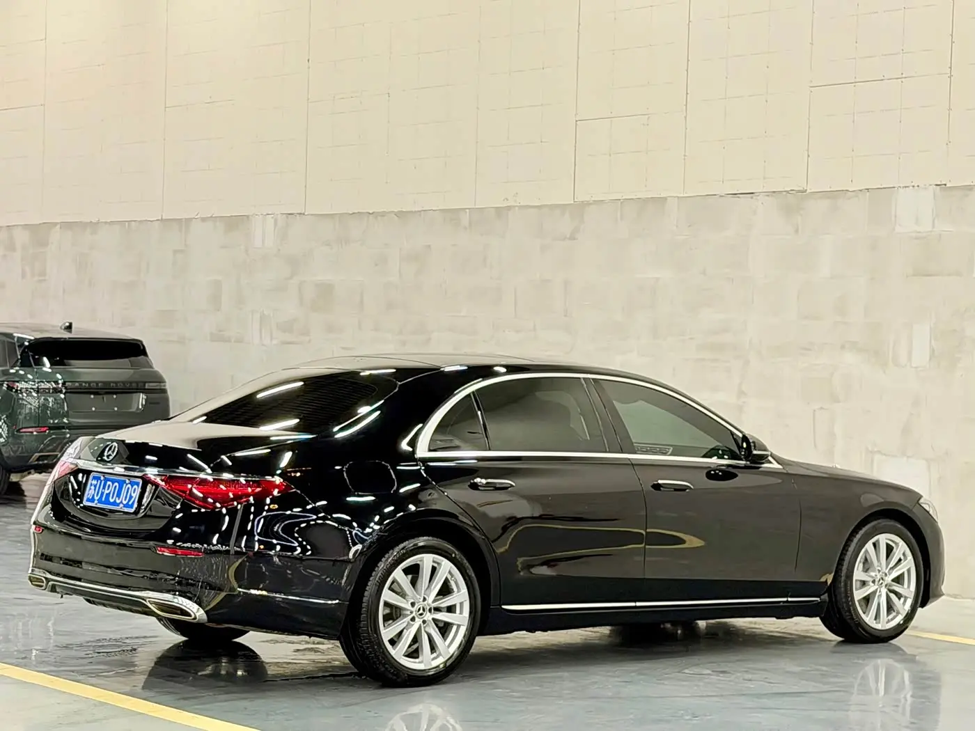 Mercedes-Benz S-Class 2023 — Фото 12/13