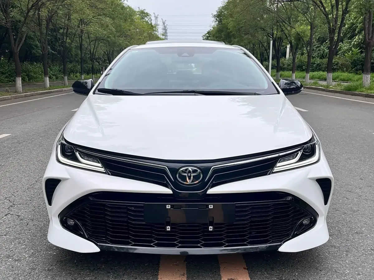 Toyota Corolla 2022 — Şəkil 2/15