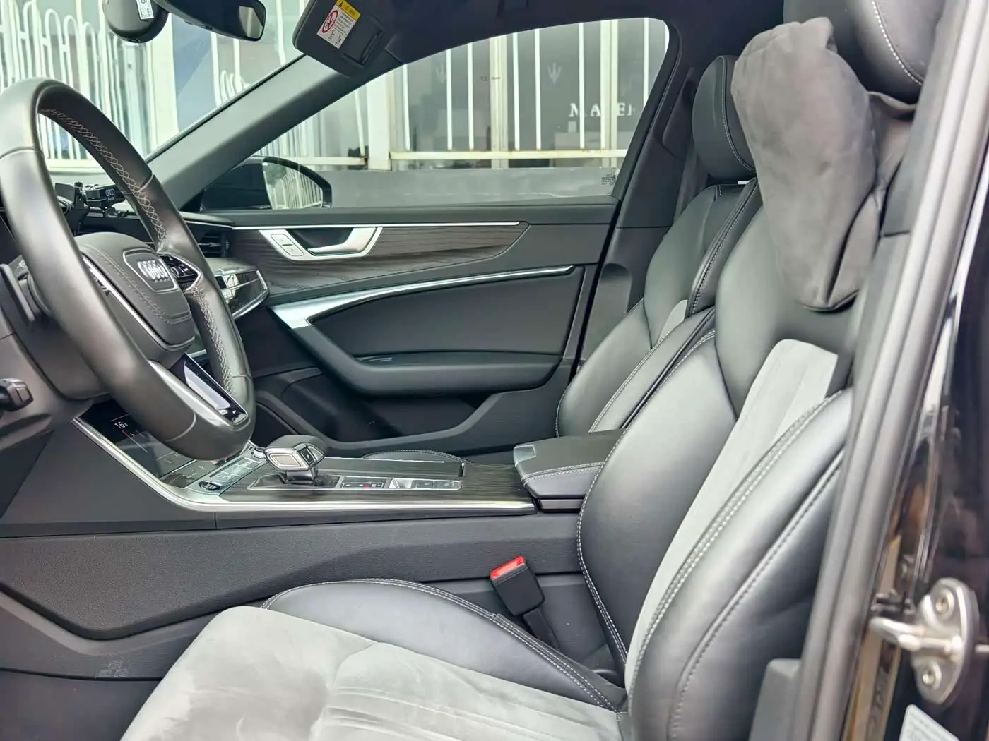 Audi A6L 2024 — Şəkil 8/18