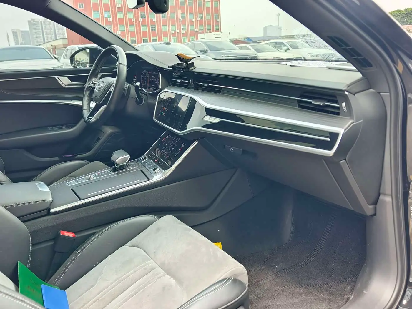 Audi A6L 2024 — Şəkil 7/18