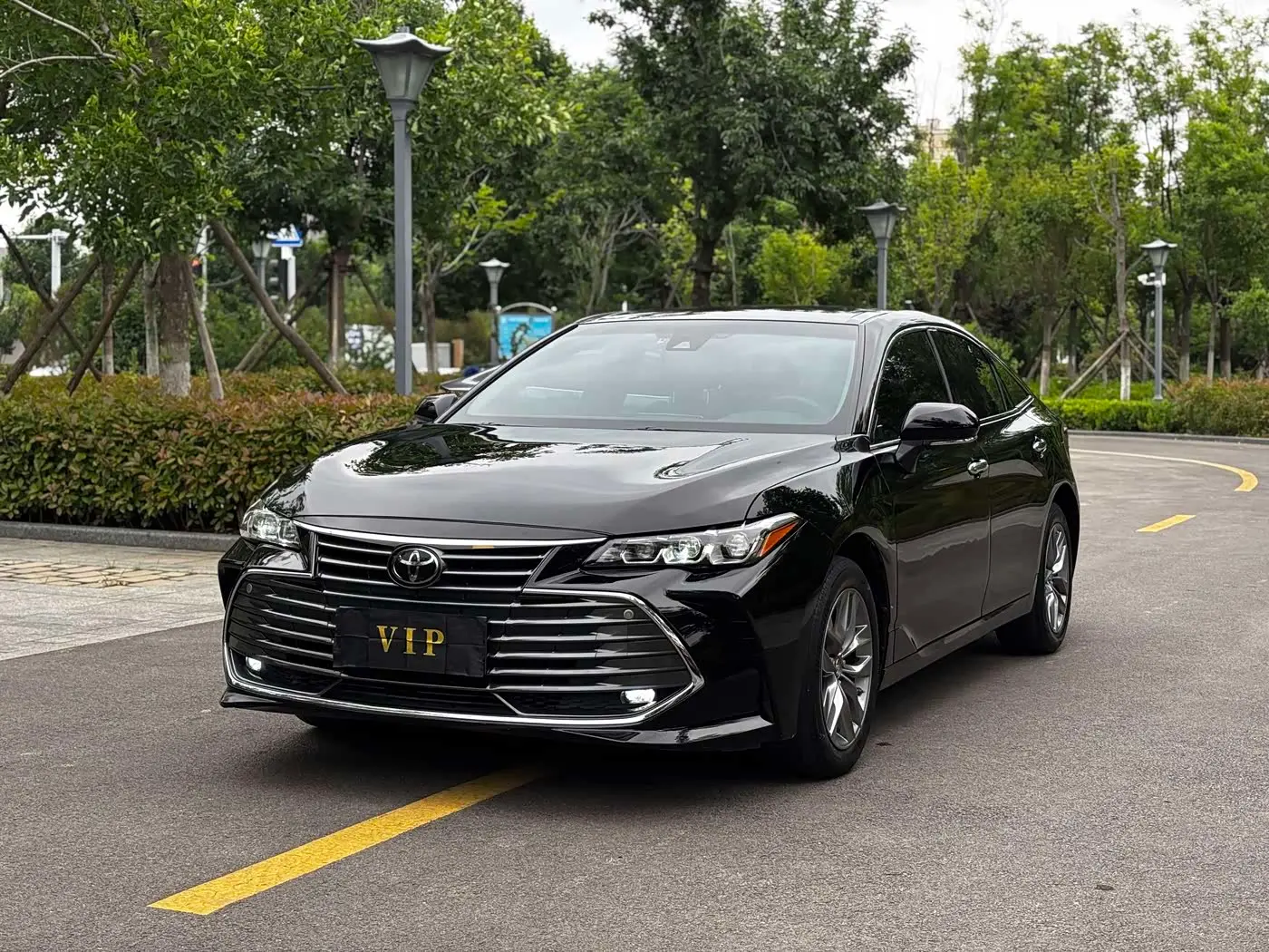 Toyota Avalon 2020 — Şəkil 1/9