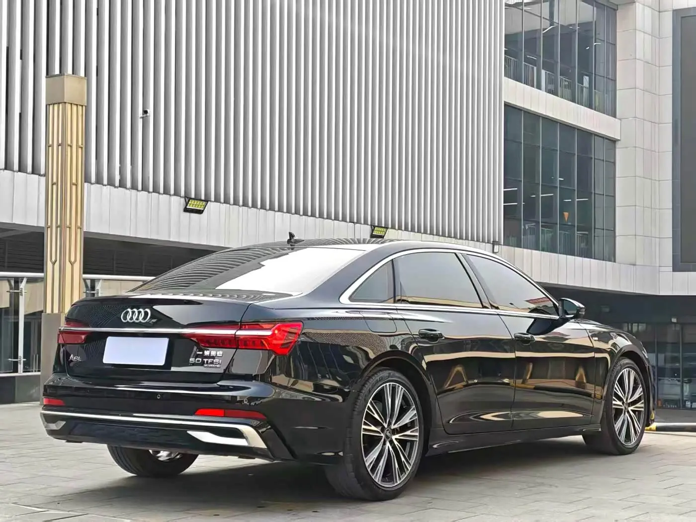 Audi A6L 2024 — Photo 18/19