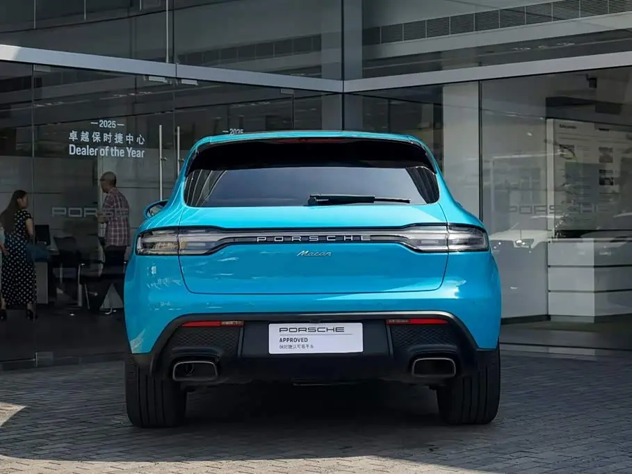 Porsche Macan 2024 — Photo 6/20