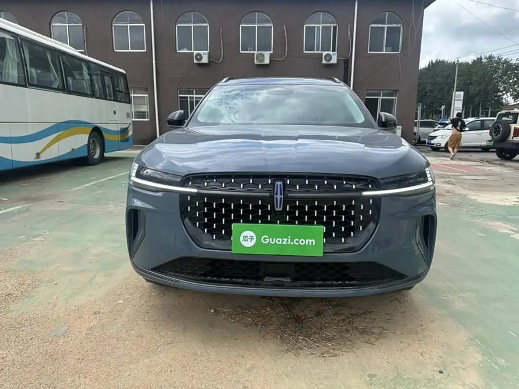Lincoln Nautilus 2025 — Photo 14/20