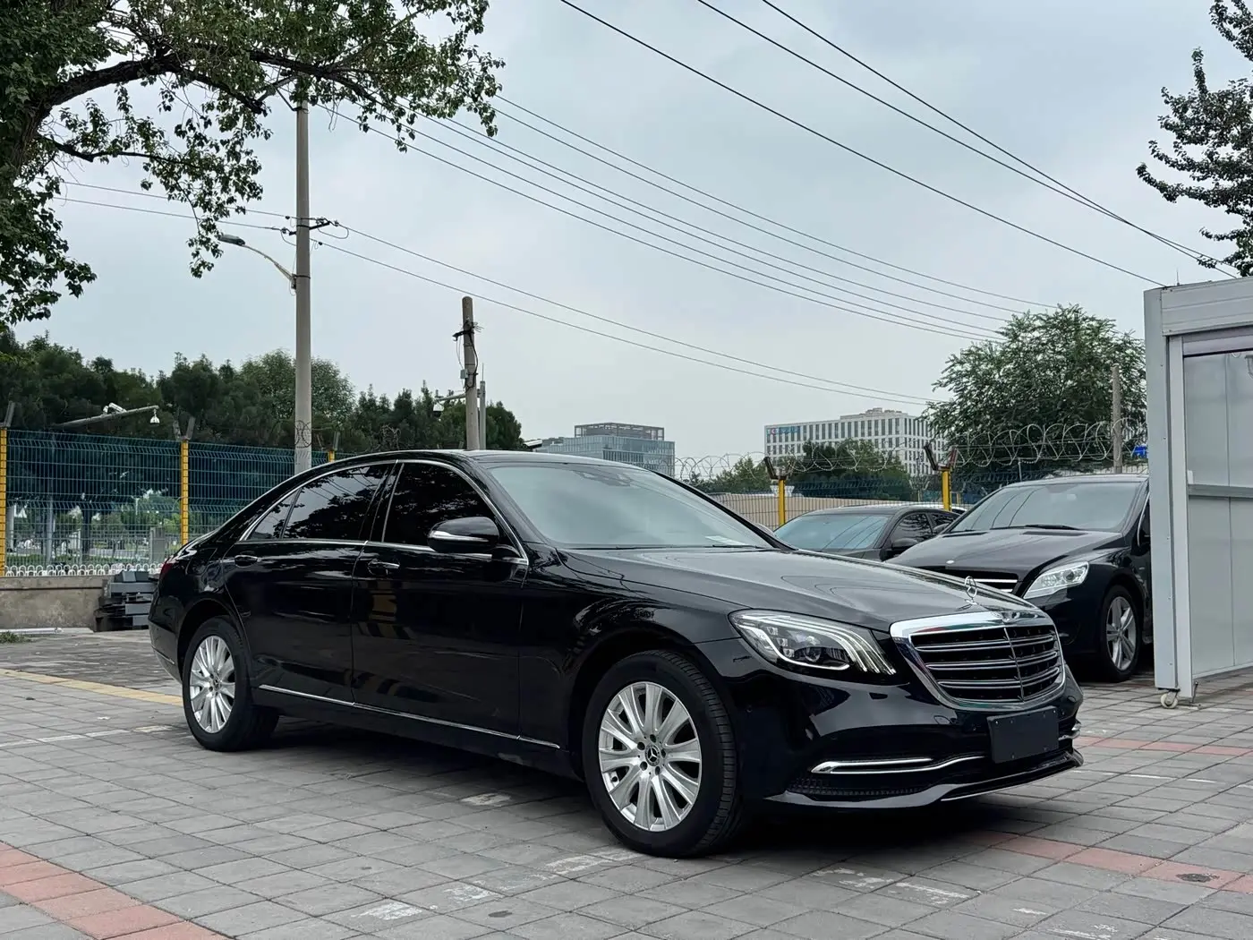 Mercedes-Benz S-Class 2019 — Photo 3/18