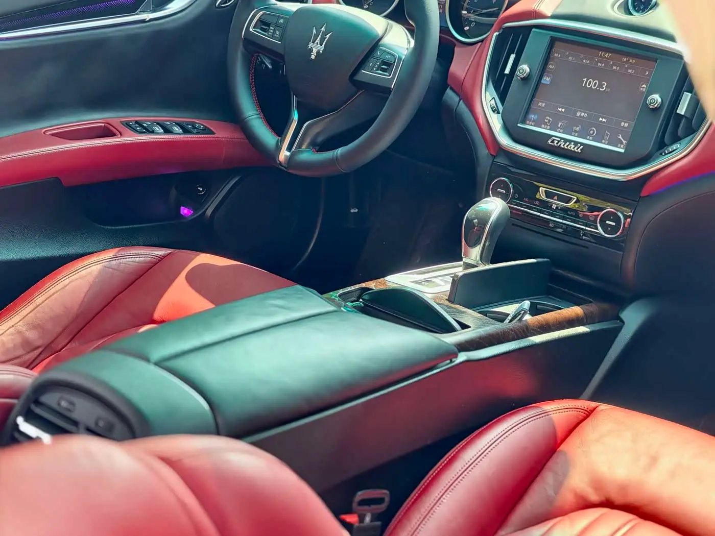 Maserati Ghibli 2015 — Photo 9/18