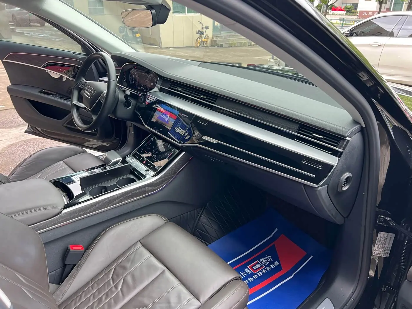 Audi A8 2020 — Şəkil 4/20