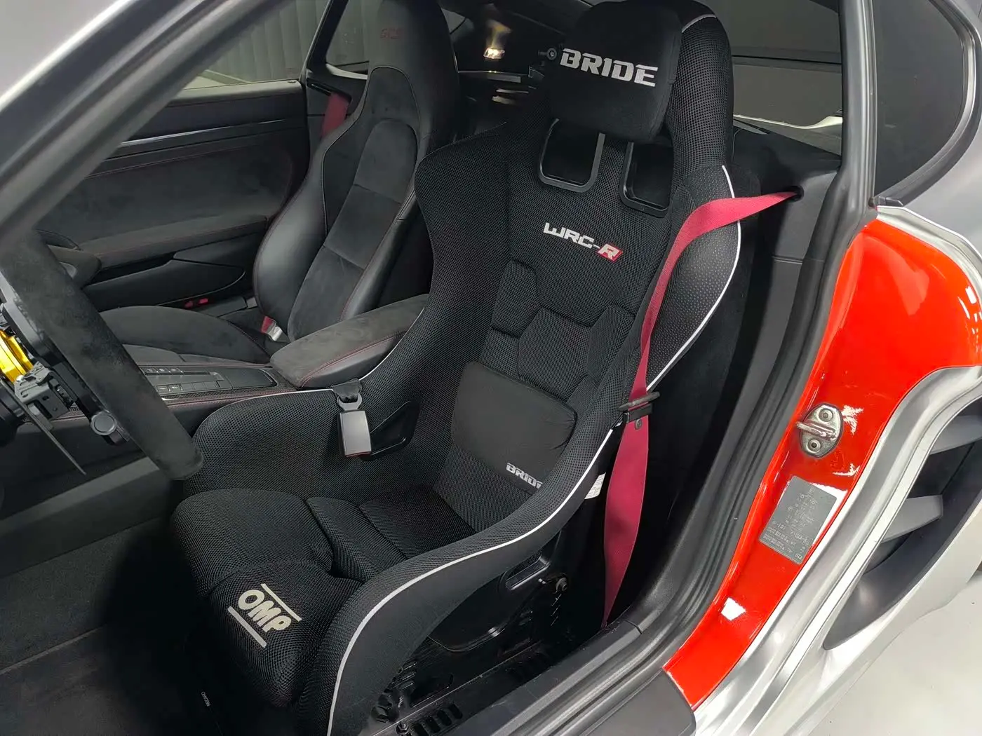 Porsche 718 2018 — Photo 7/13