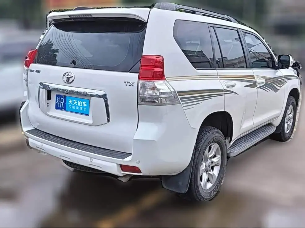 Toyota Prado 2013 — Фото 2/7