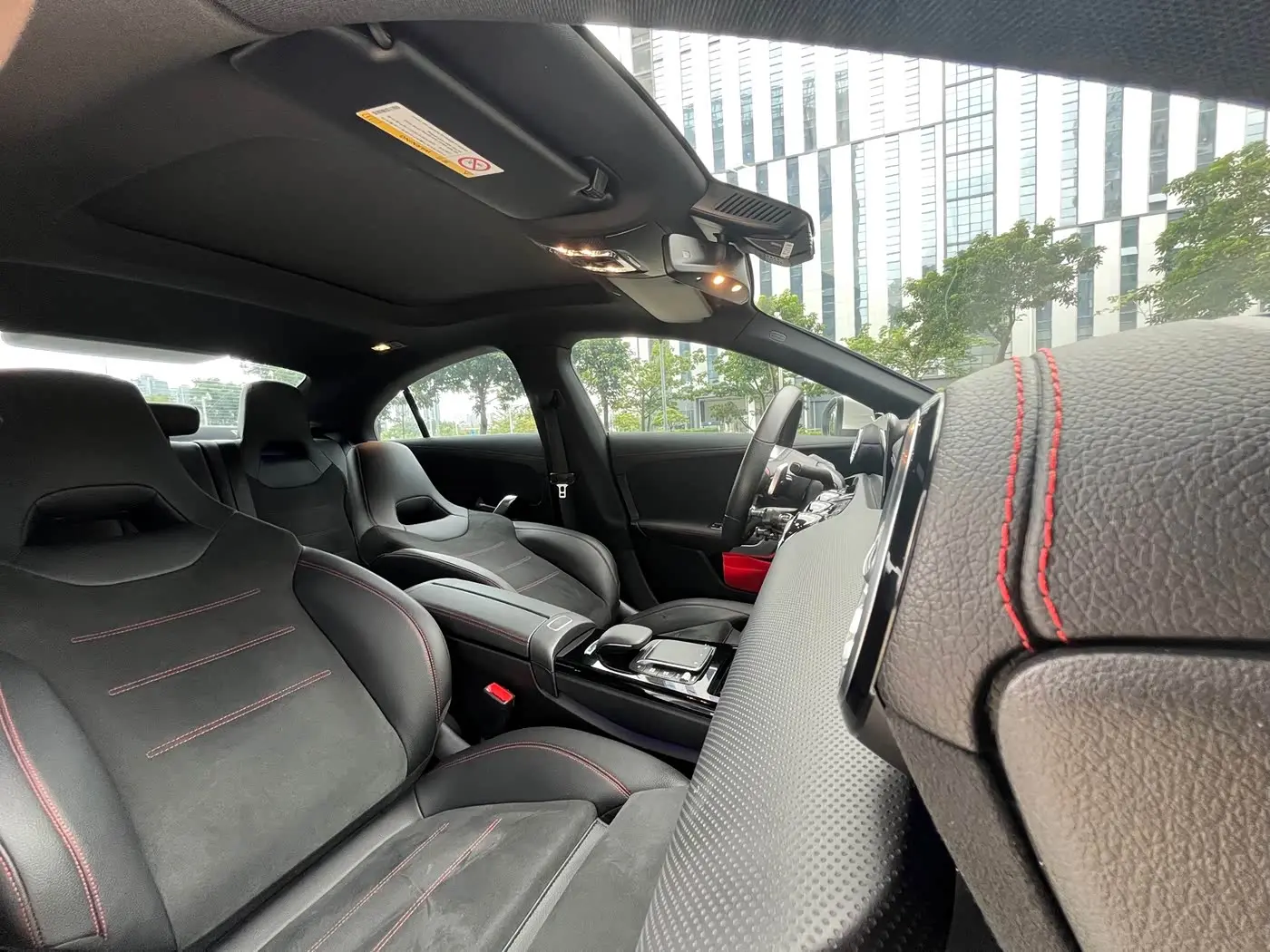 Mercedes-Benz CLA 2020 — Фото 14/15