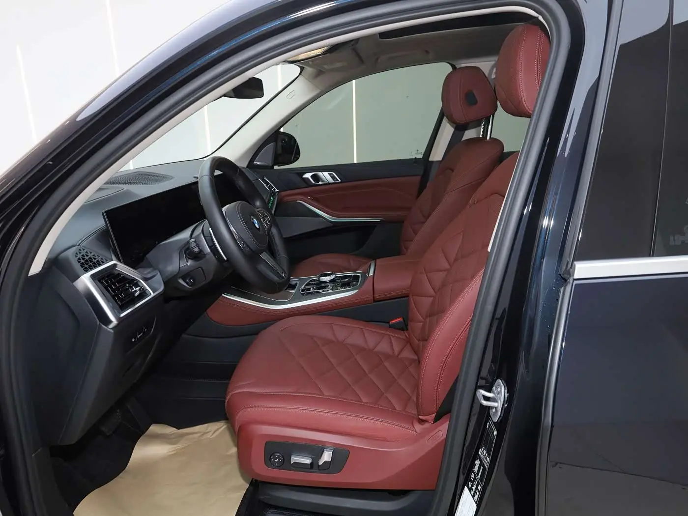 BMW X5 2025 — Photo 16/16