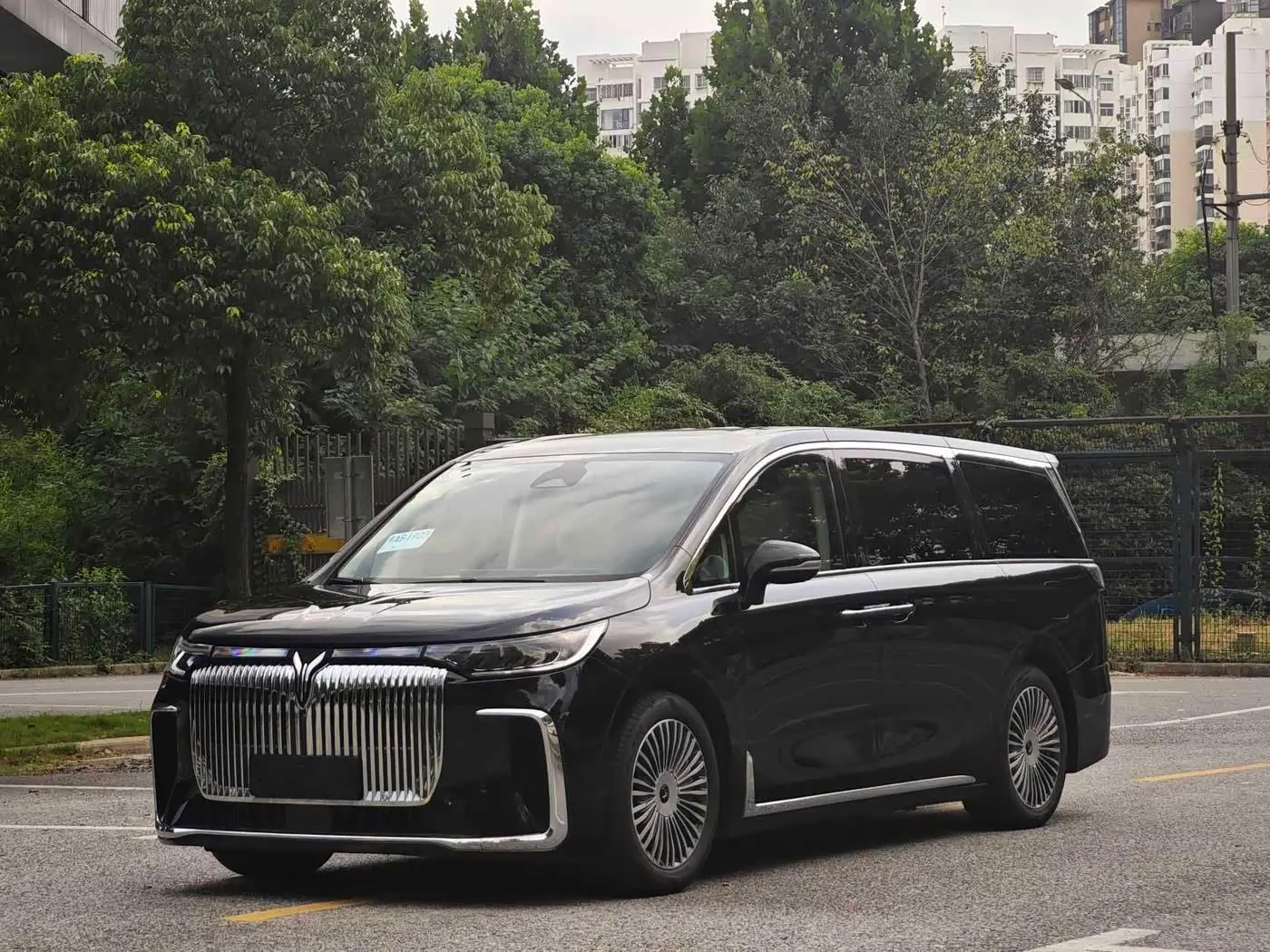 Voyah Auto Voyah Dreamer 2025 — Şəkil 1/9