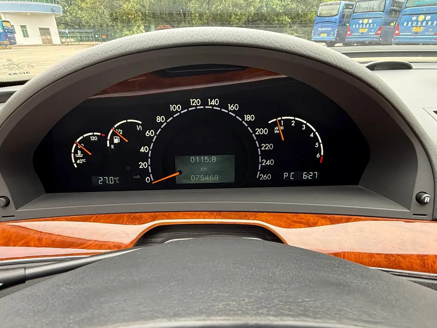 Mercedes-Benz S-Class 2004 — Photo 7/20