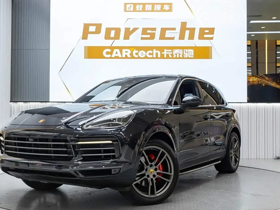 Porsche Cayenne 2019 — Photo 1/20