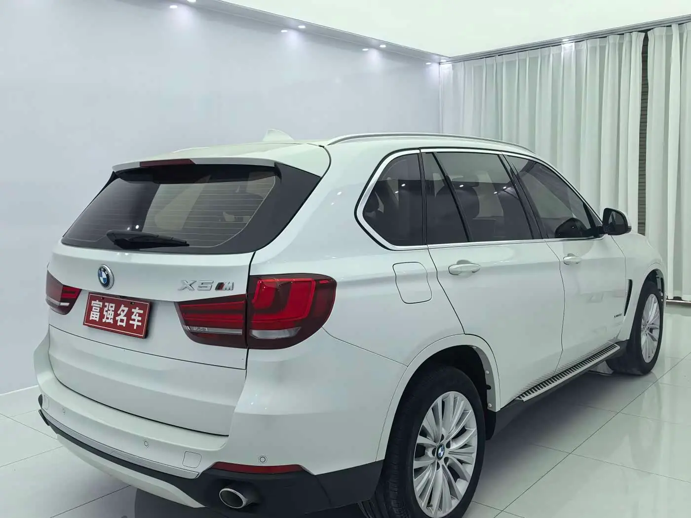 BMW X5 2017 — Фото 4/17