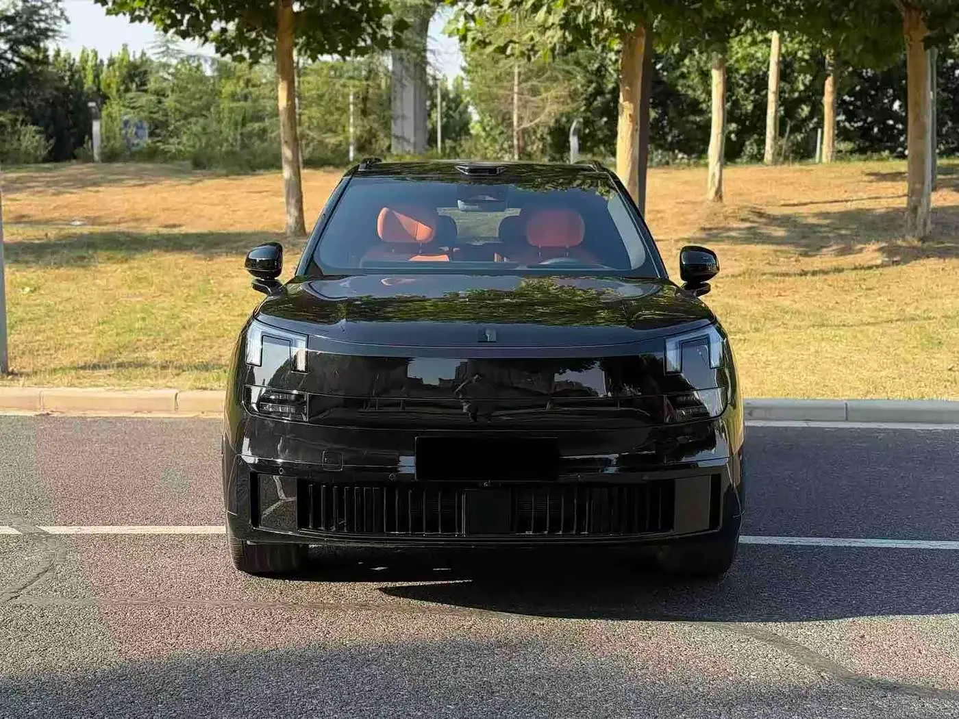 Lynk & Co 900 2025 — Şəkil 1/11