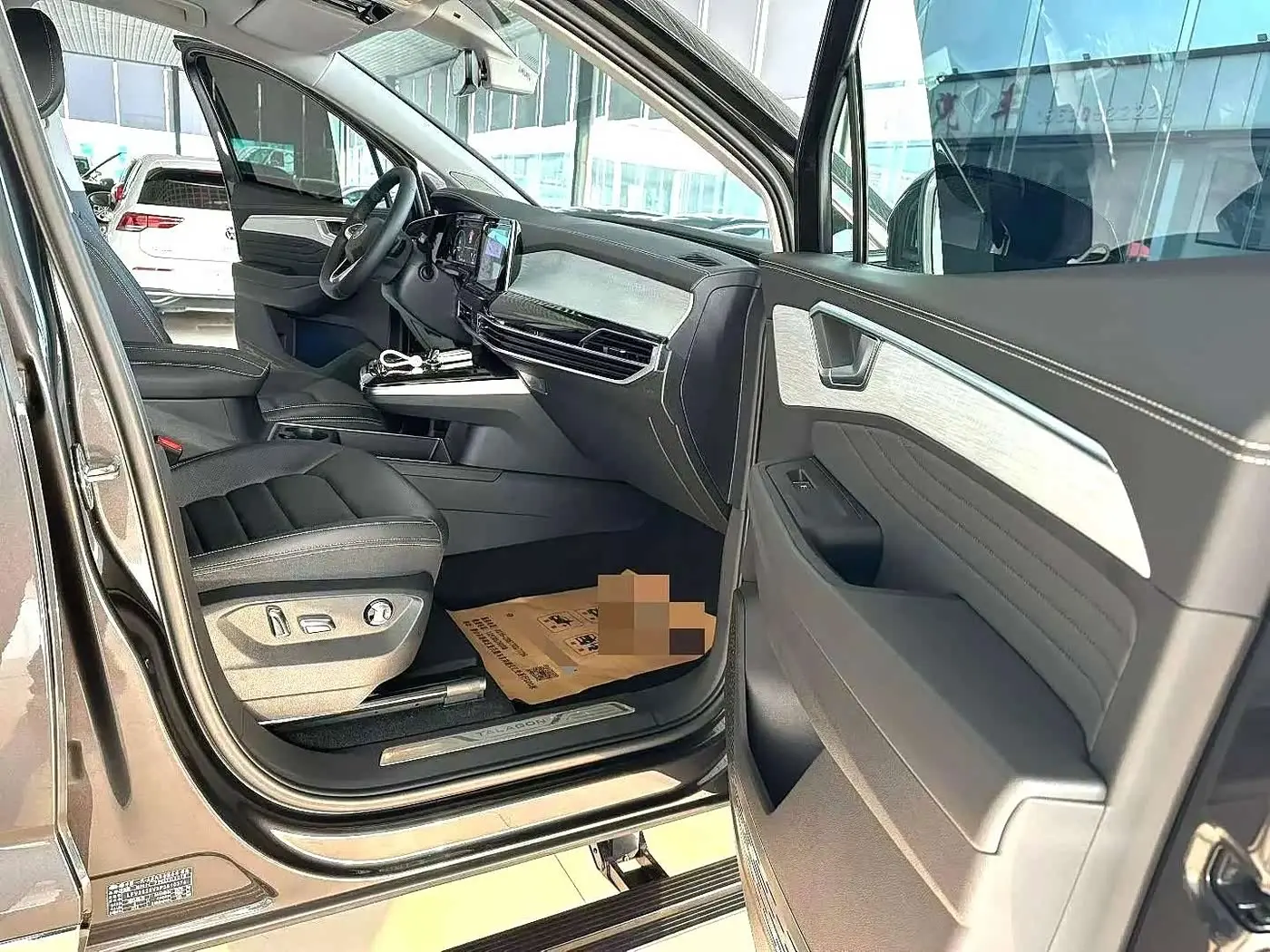 Volkswagen Talagon 2023 — Photo 8/16