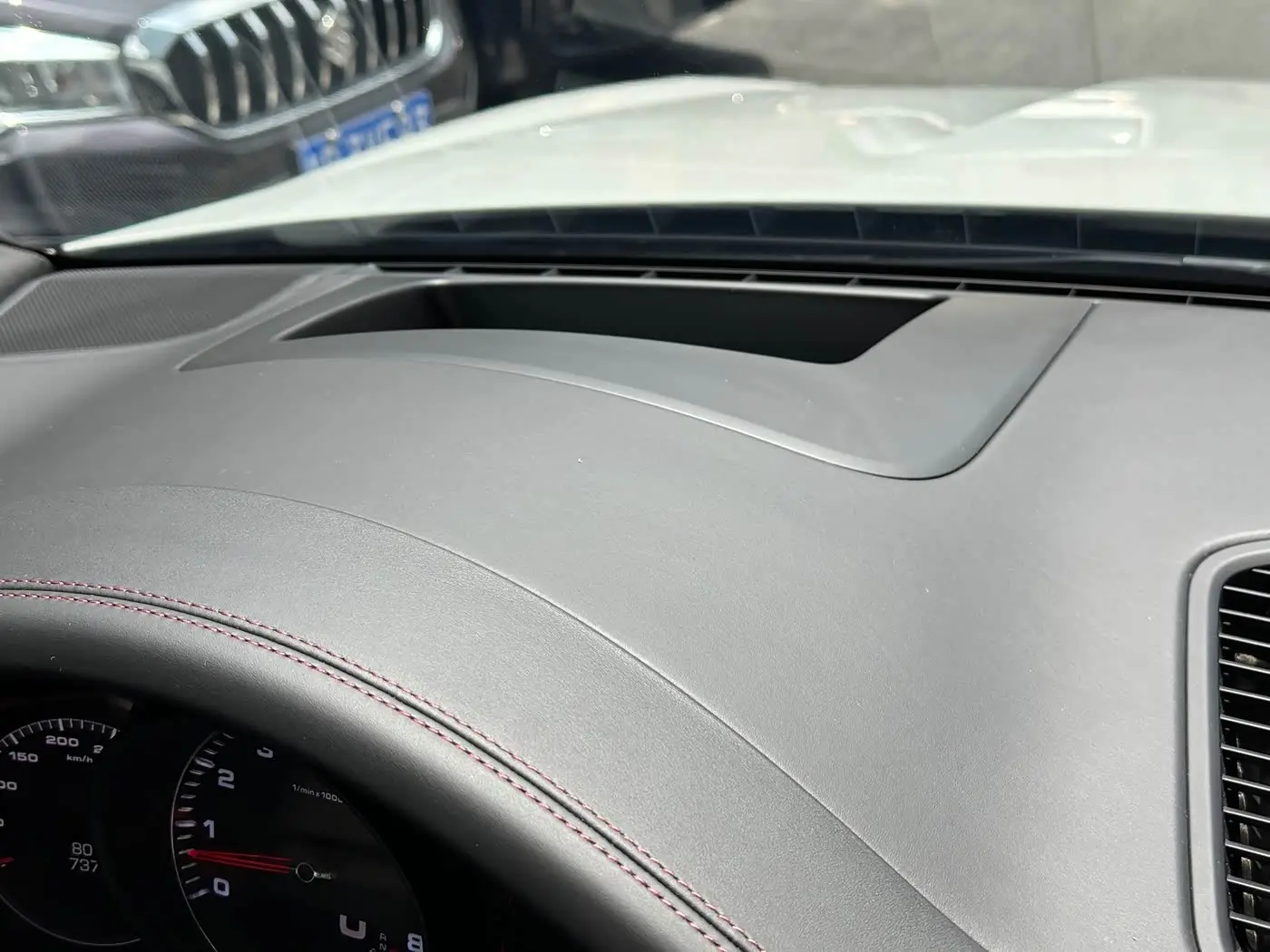 Porsche Cayenne 2019 — Photo 15/20