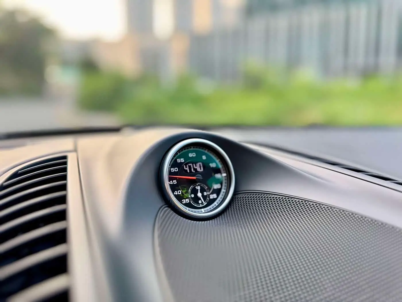 Porsche Cayenne 2015 — Photo 14/17