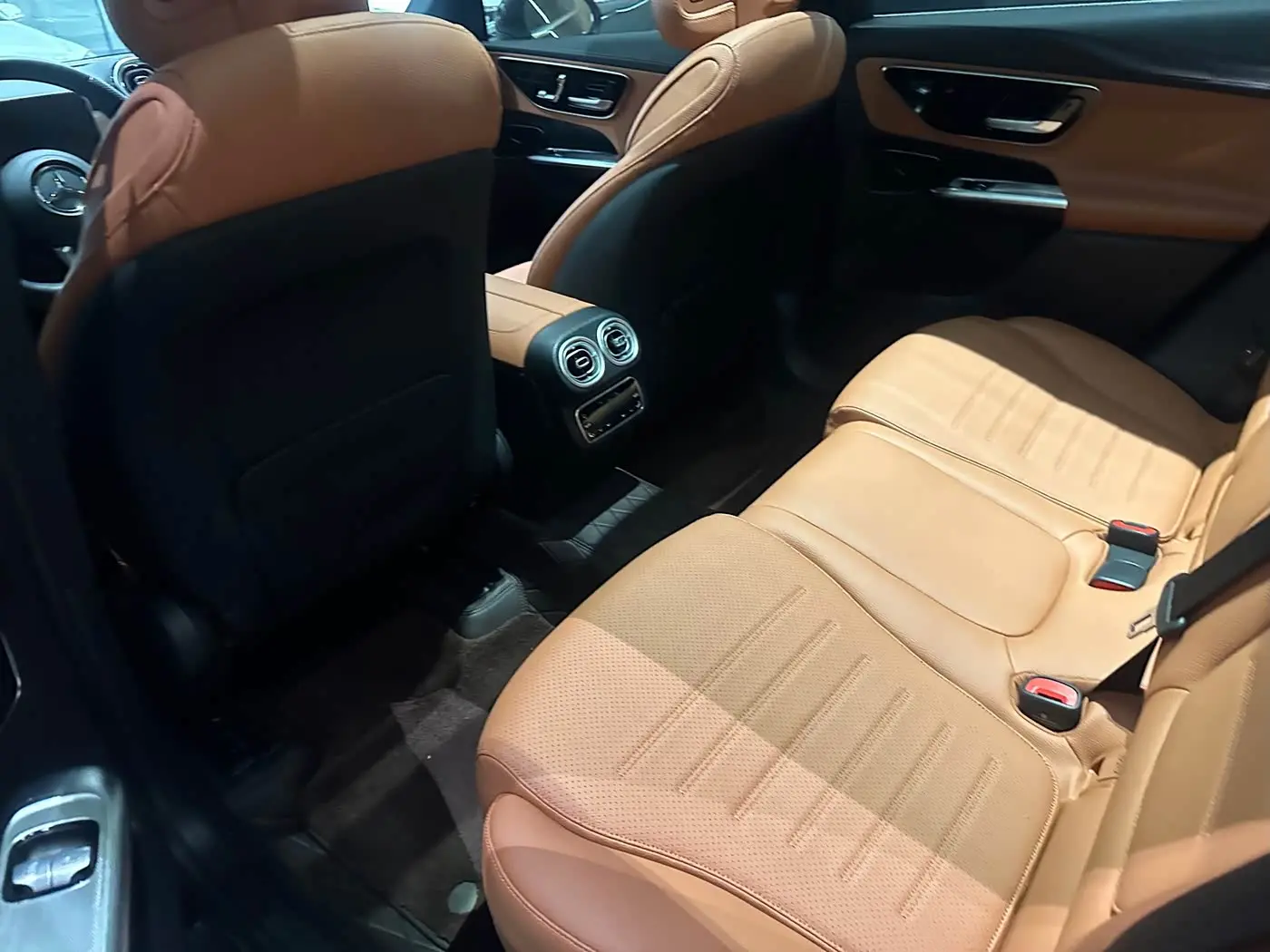 Mercedes-Benz GLC 2024 — Şəkil 11/16