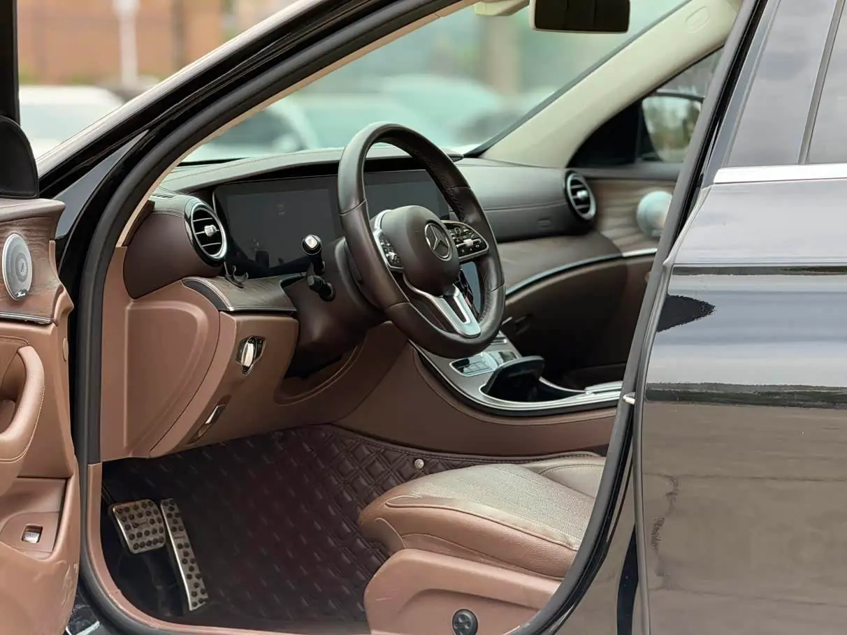 Mercedes-Benz E-Class 2019 — Şəkil 7/14