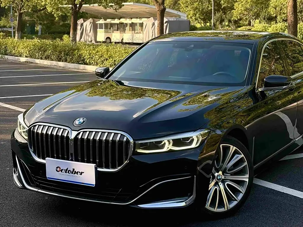 BMW 7 Series 2020 — Photo 2/20