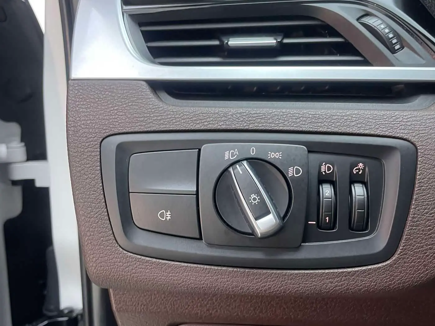 BMW X1 2023 — Şəkil 13/20