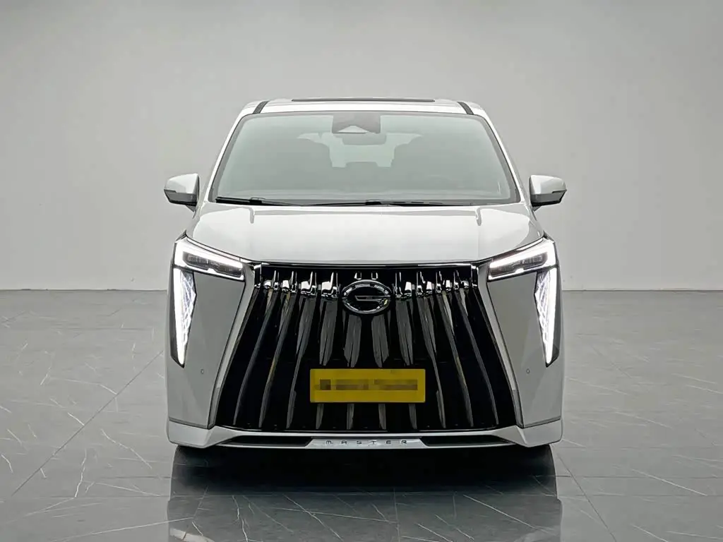 GAC Trumpchi Trumpchi M8 2024 — Photo 2/20