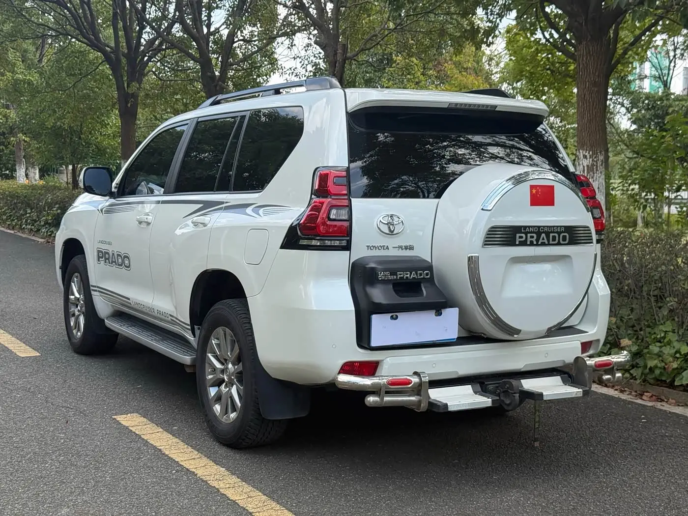 Toyota Prado 2020 — Photo 5/18
