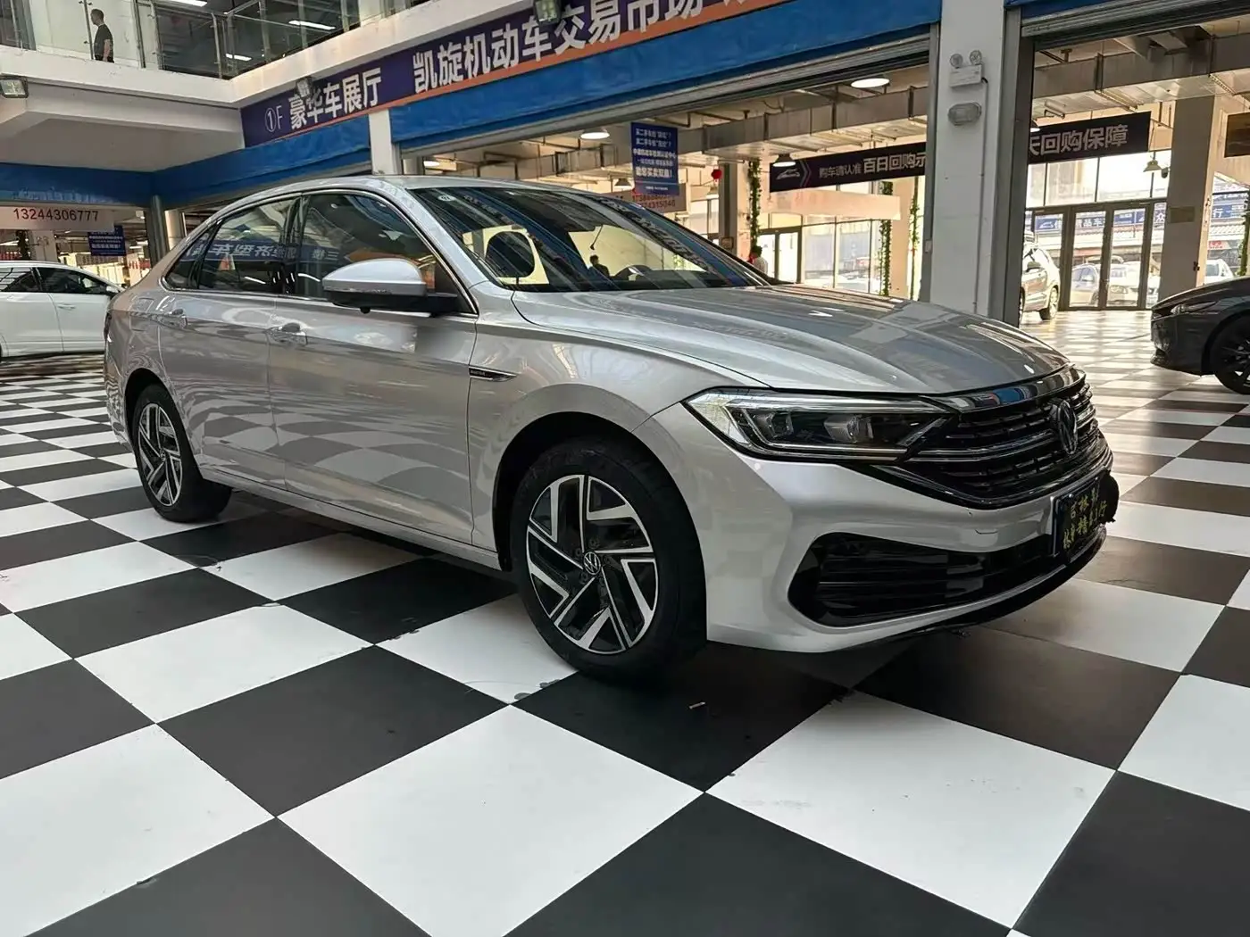 Volkswagen Sagitar, 2023