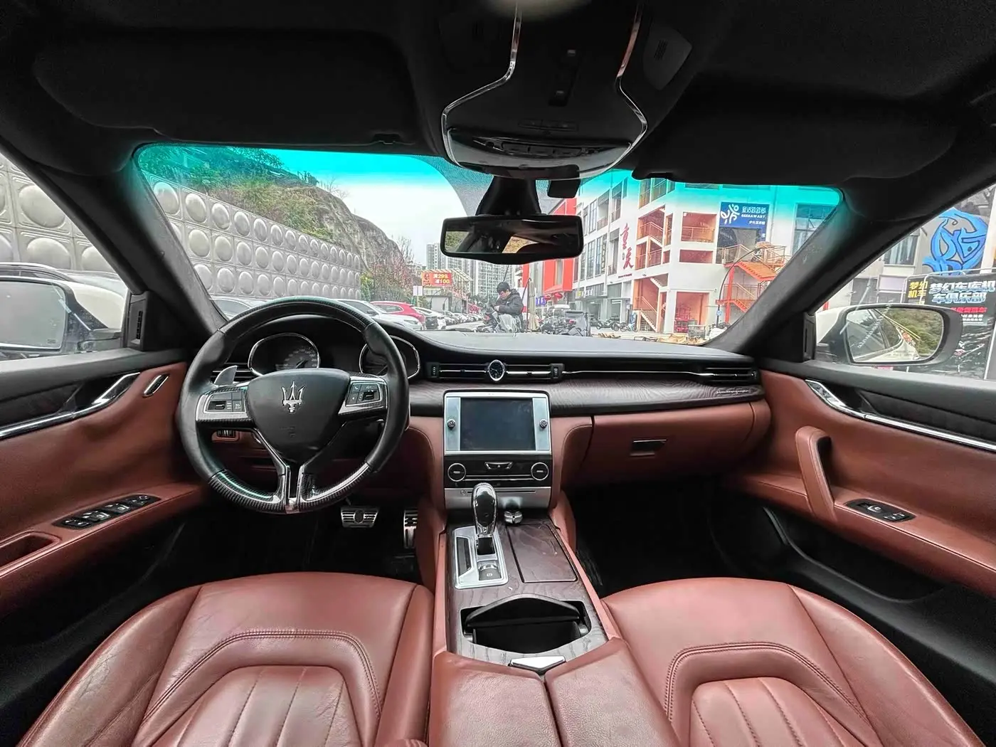 Maserati Quattroporte 2016 — Şəkil 9/16