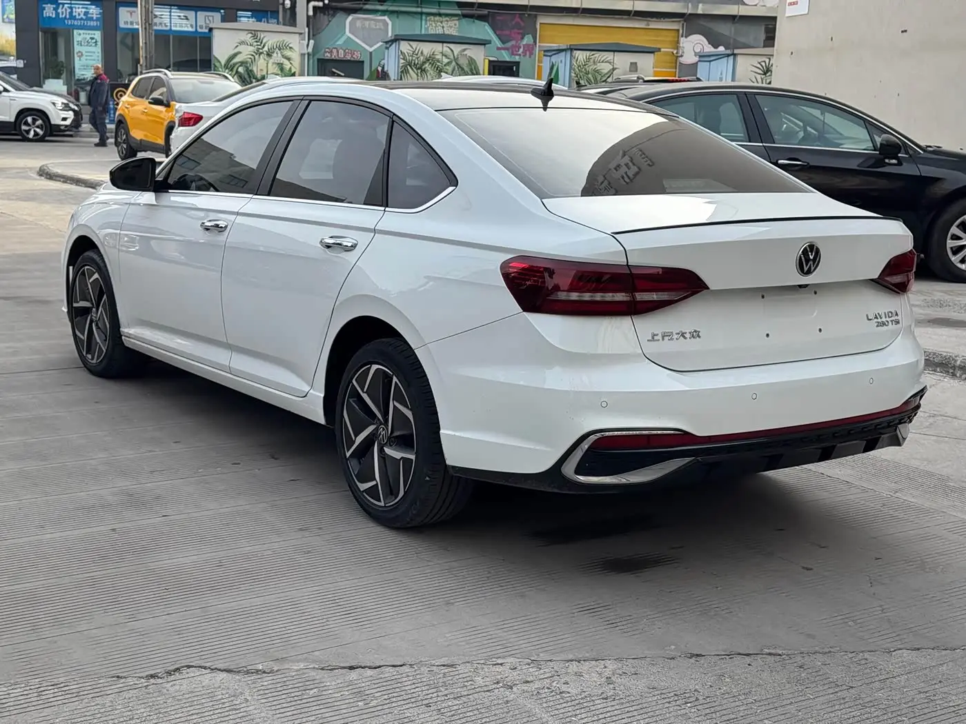 Volkswagen Lavida 2022 — Photo 8/13