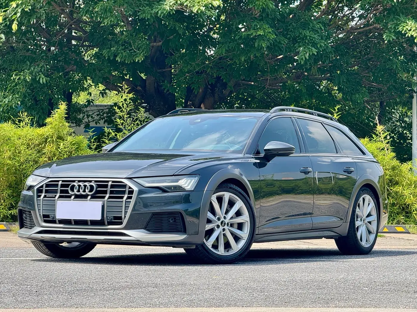 Audi A6 2022 — Photo 1/20