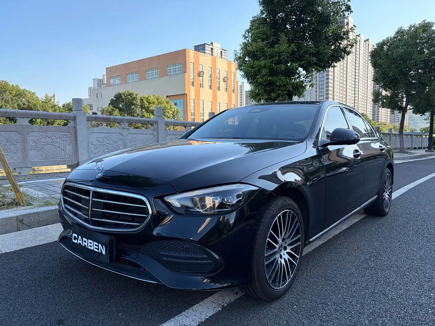 Mercedes-Benz C-Class 2024 — Photo 1/16