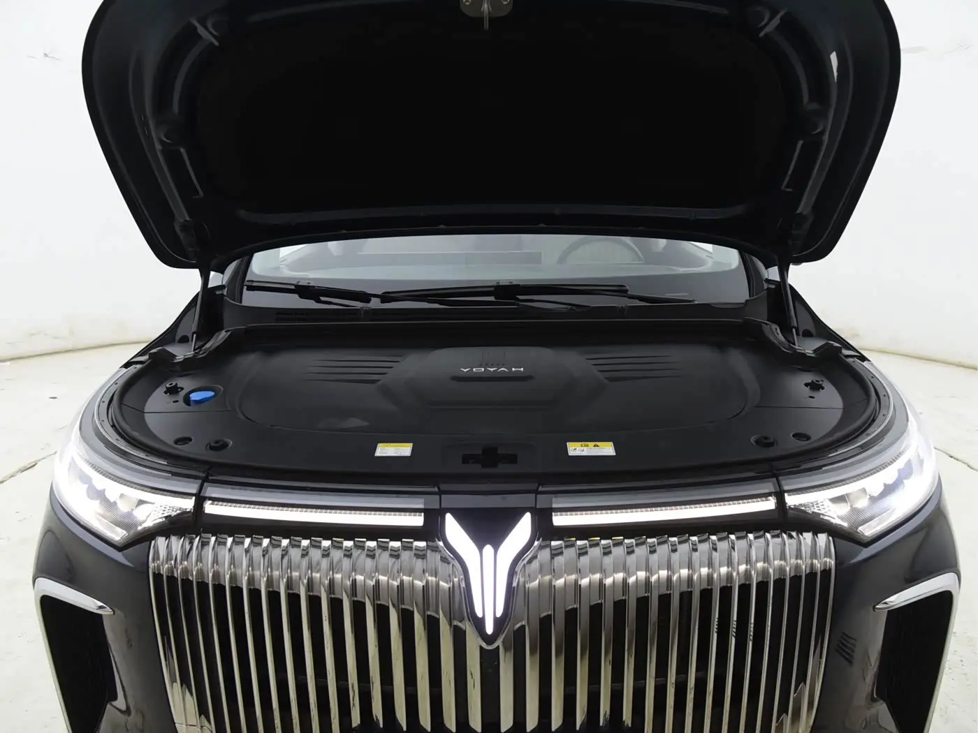 Voyah Auto Voyah Dreamer 2025 — Photo 15/20