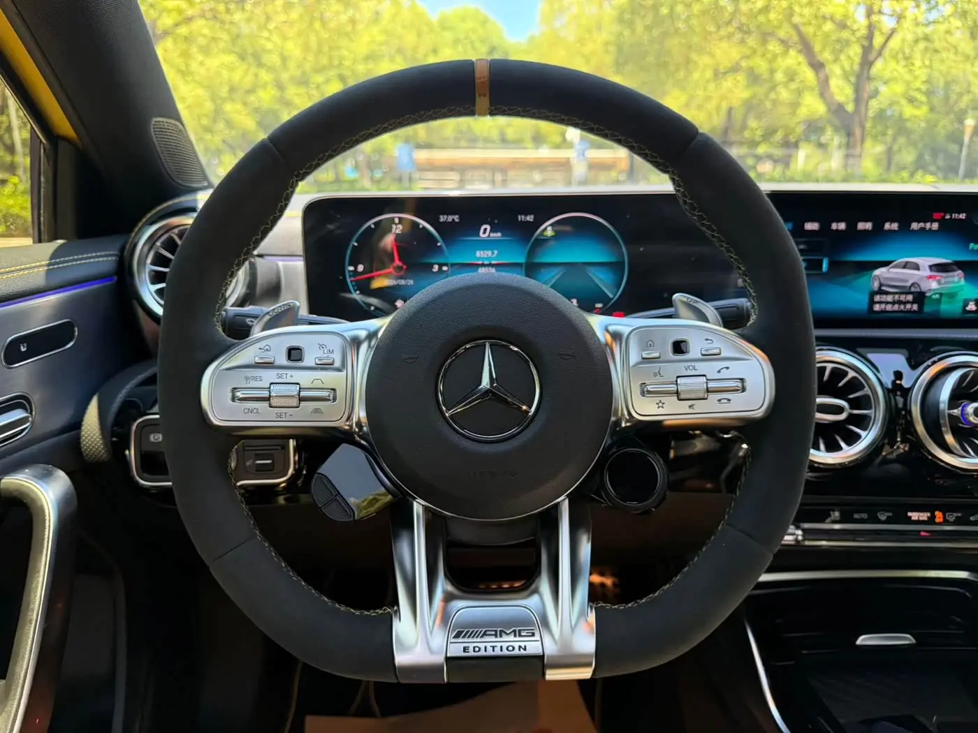 Mercedes-Benz A-Class AMG 2021 — Photo 15/18