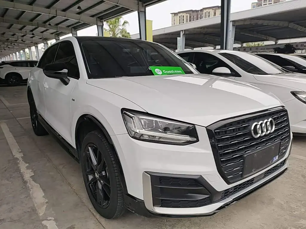 Audi Q2L 2021 — Photo 4/20