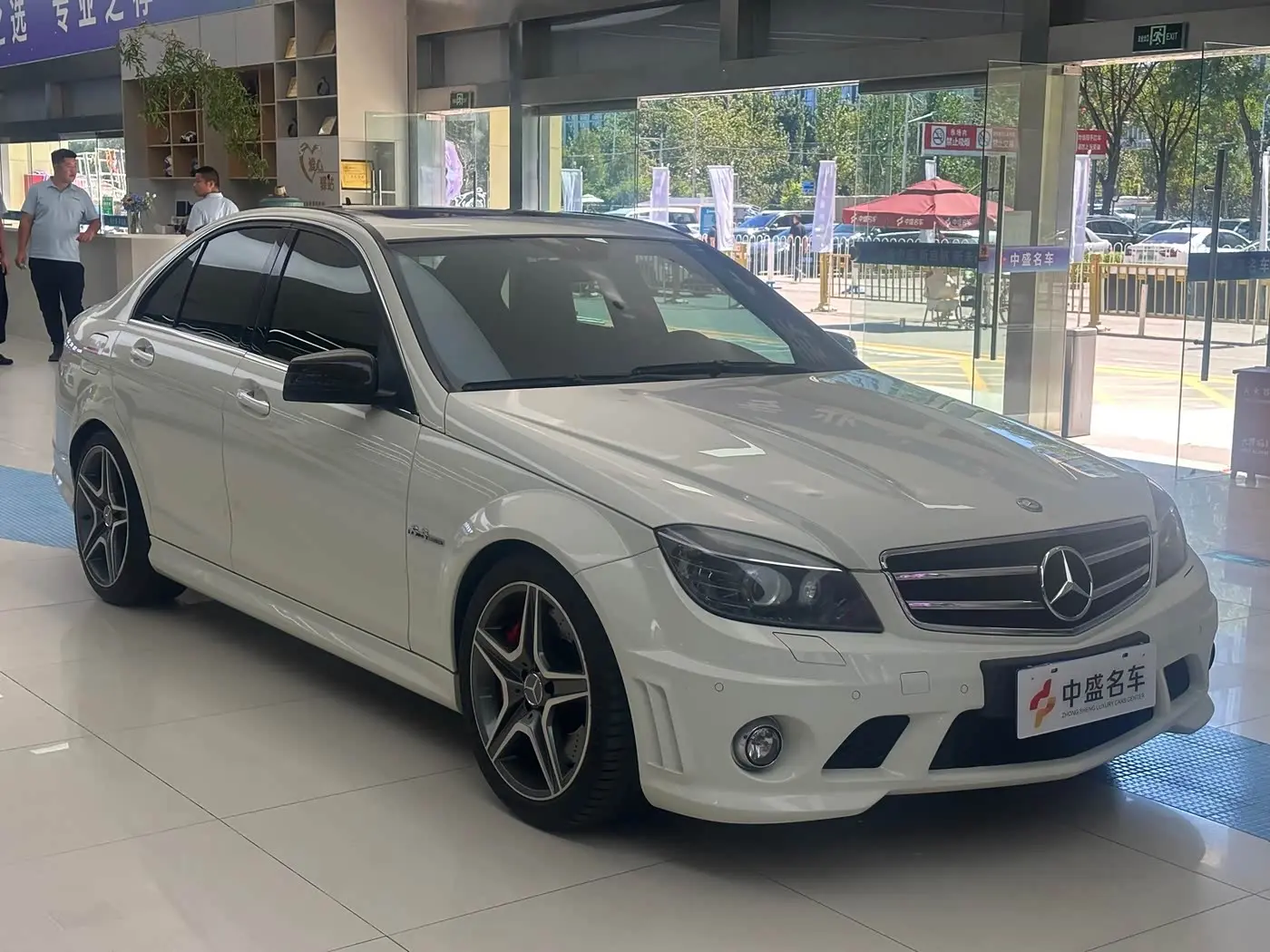 Mercedes-Benz C-Class AMG 2011 — Photo 3/20