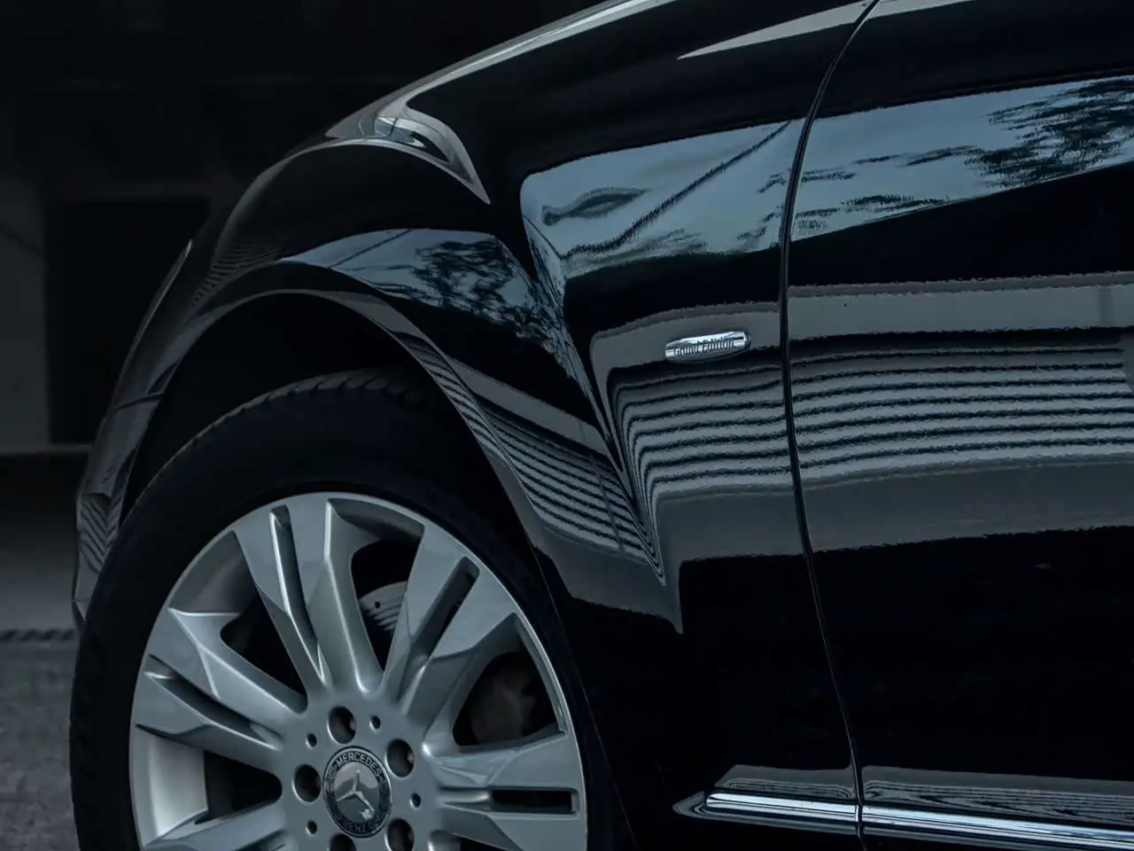 Mercedes-Benz S-Class 2013 — Photo 8/19