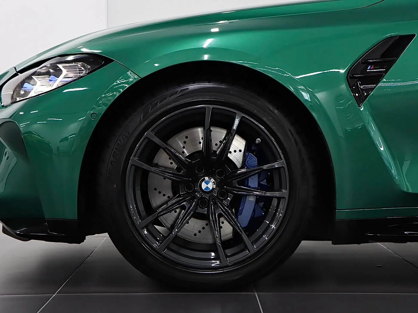 BMW M3 2022 — Photo 8/20