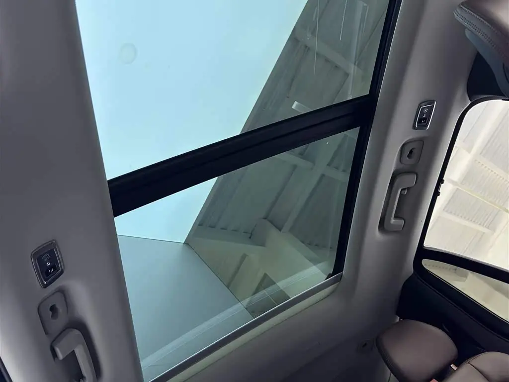 Volvo XC90 2020 — Photo 9/17