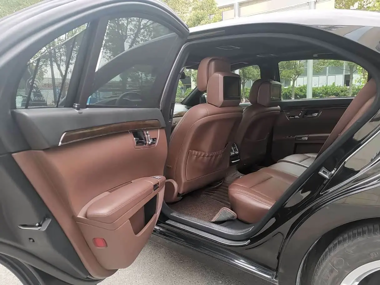 Mercedes-Benz S-Class 2013 — Photo 14/16