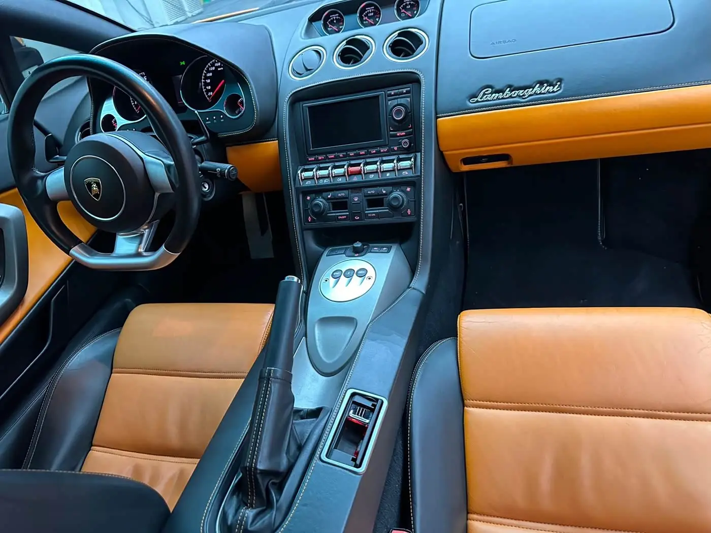 Lamborghini Gallardo 2011 — Şəkil 13/20