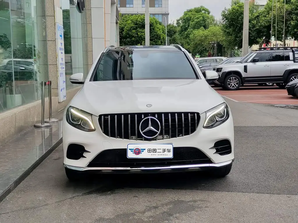 Mercedes-Benz GLC 2016 — Фото 2/11